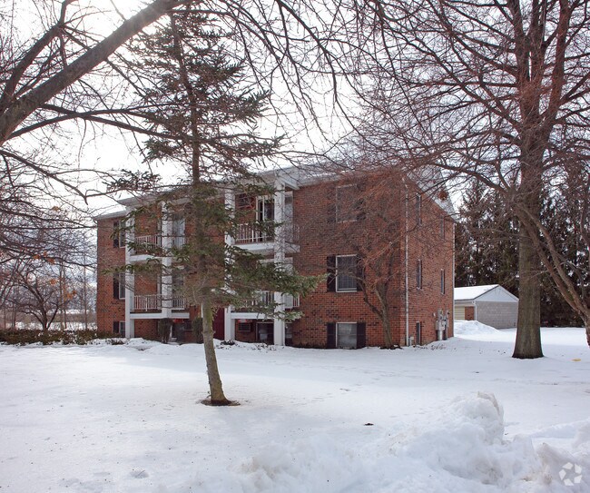 Foto del edificio - 8427 Colwyn Ct