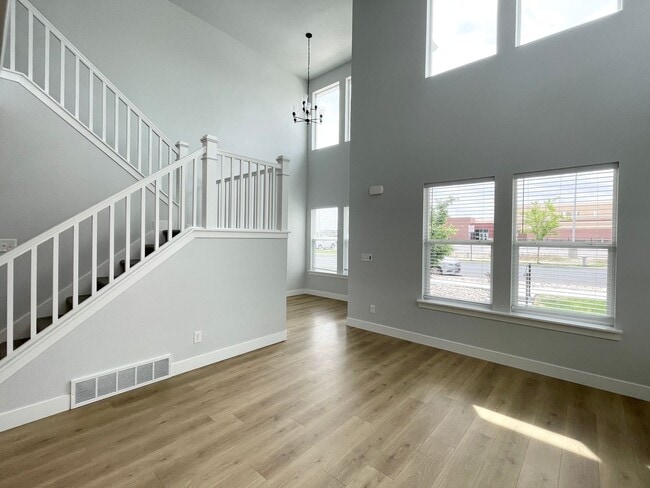 Photo - Awesome Corner Townhome at Mountain Ridge!