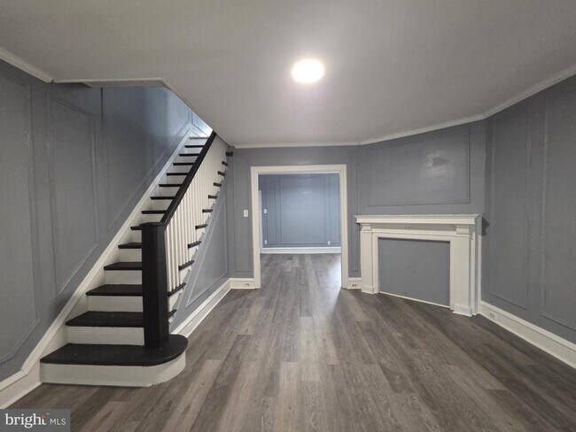 Foto del edificio - 302 W Loudon St