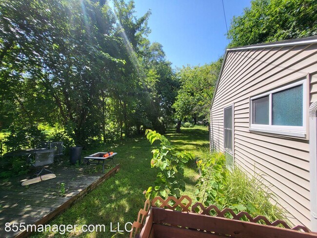 Foto del edificio - 2 br, 1 bath House - 727 Reynolds