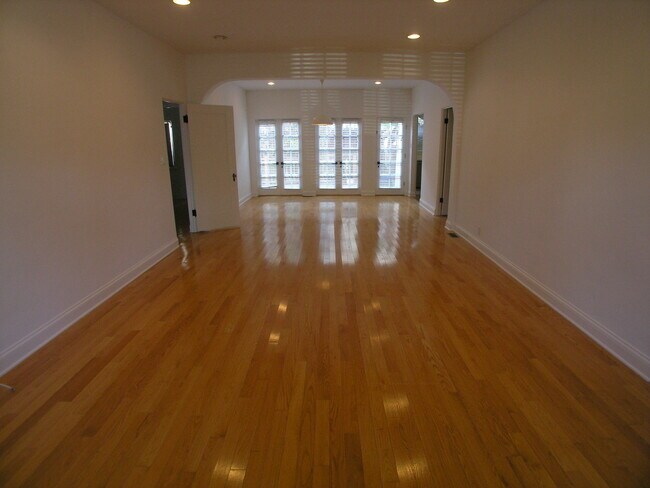 Living Rm & Dining Rm - 1634 Berkeley St