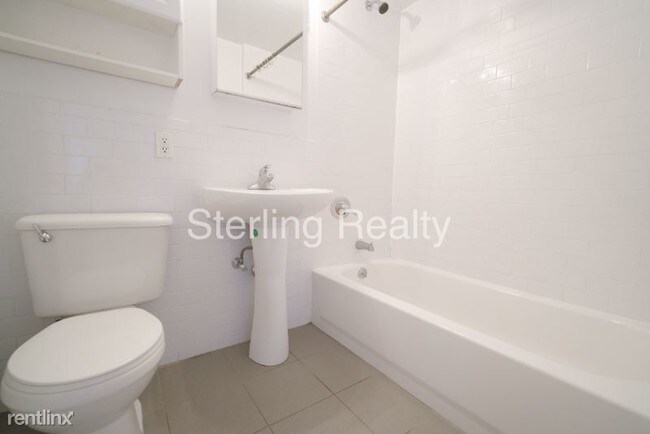 Foto del edificio - 31-72-72 31st St
