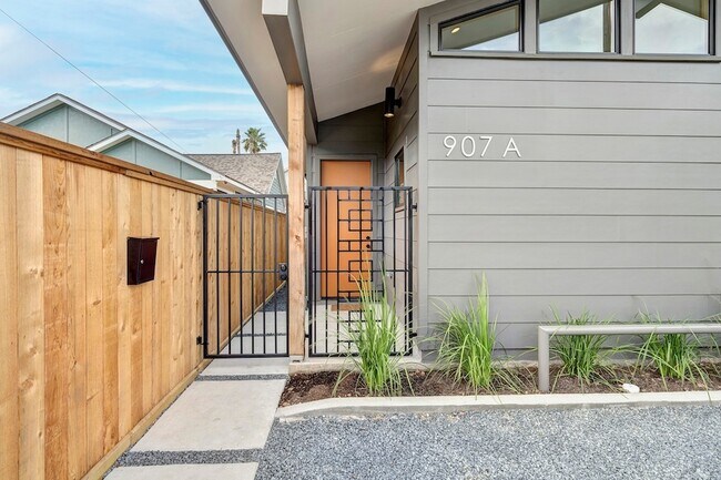 Foto del edificio - 907 Kern St