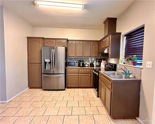 Foto del edificio - 11 Phoenix St