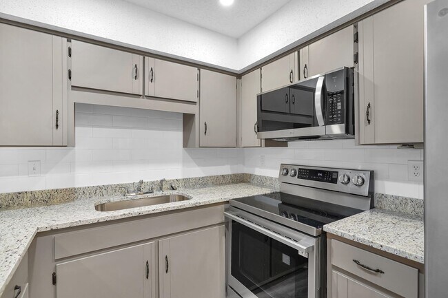 Foto del edificio - 19 Atlantic Oaks Cir