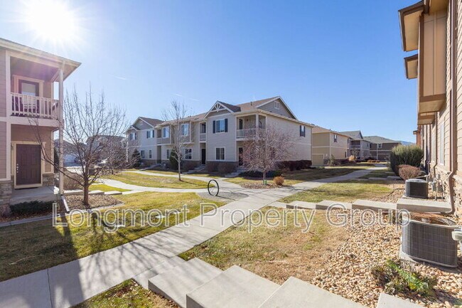 Foto del edificio - 1518 Sepia Ave