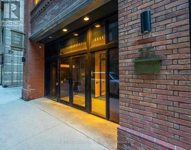Building Photo - 15 Mercer St
