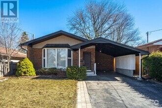 Building Photo - 25 Gaiety Dr