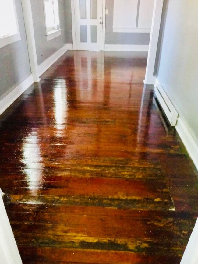 Building Photo - 314 Cottrill St