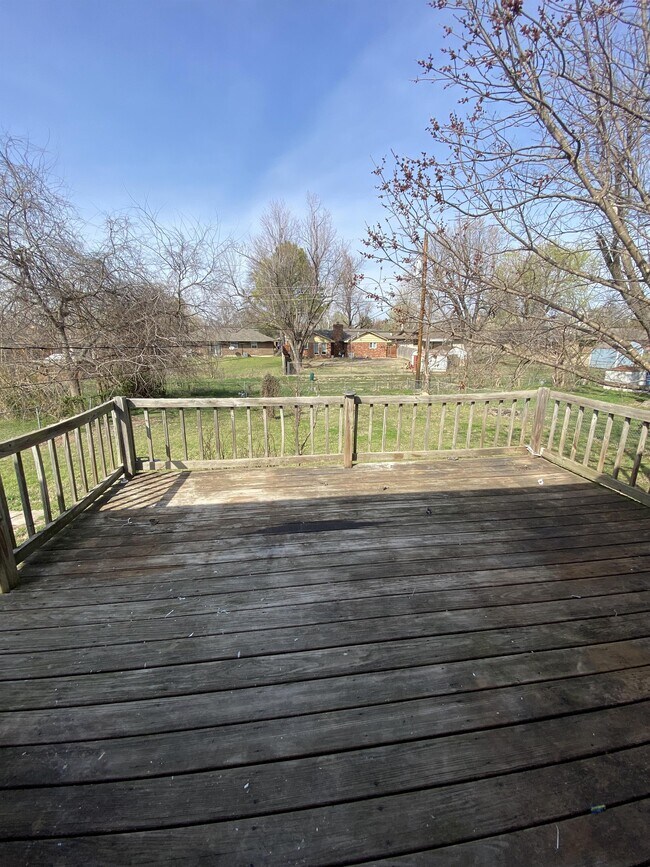 Foto del edificio - 1623 Denison Dr