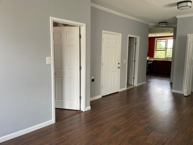 Building Photo - 48 65th St