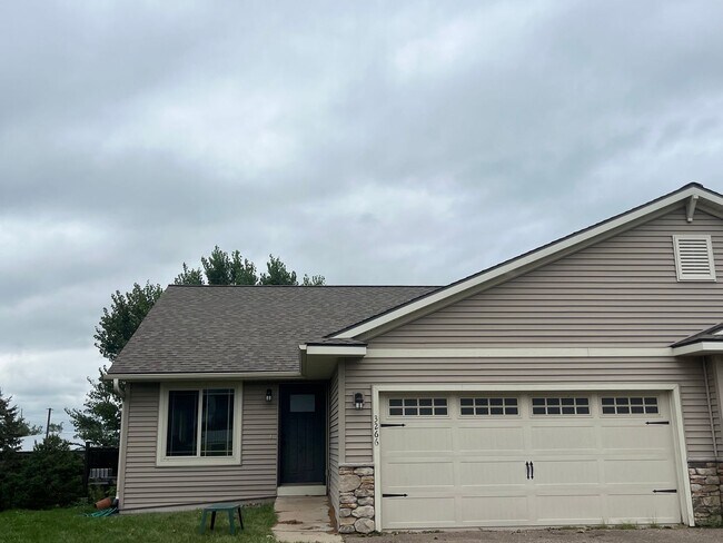 Foto del edificio - 3266 White Oak Ln