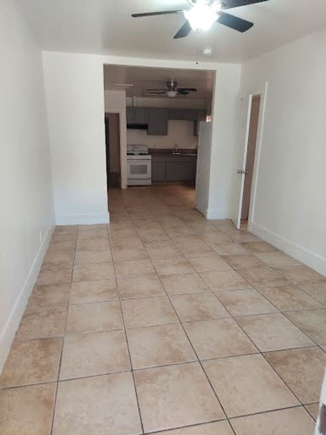 Building Photo - 5415 2nd Ave