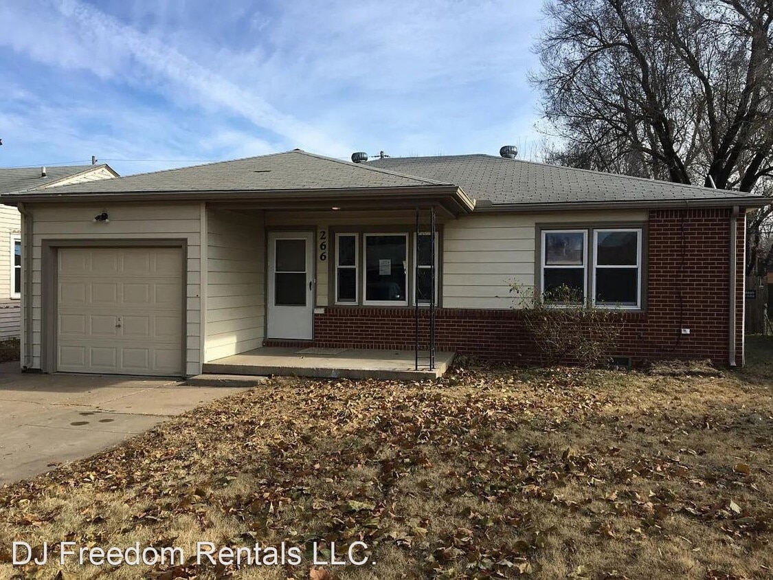 266 N Ward Pkwy, Haysville, KS 67060 House Rental in Haysville, KS
