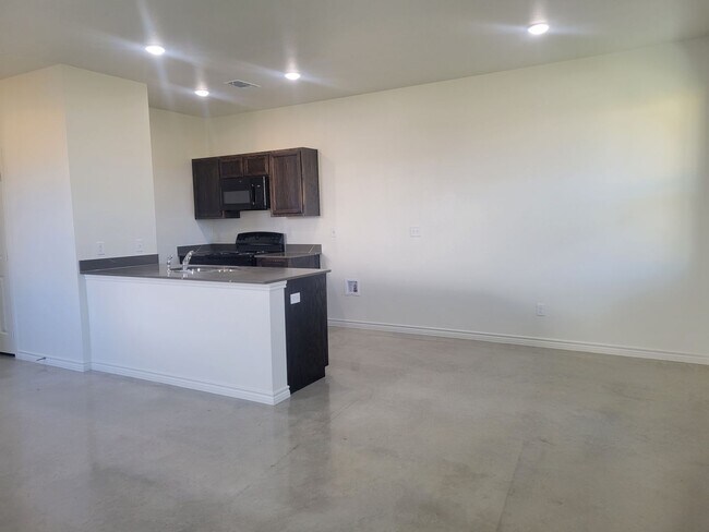 Foto del edificio - 2325 Zanoletti Ct