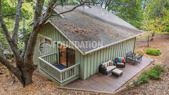 Building Photo - Tranquil Corte Madera Townhouse! DECK! 2 C...