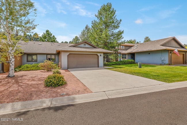 Building Photo - 6251 E Willow Loop