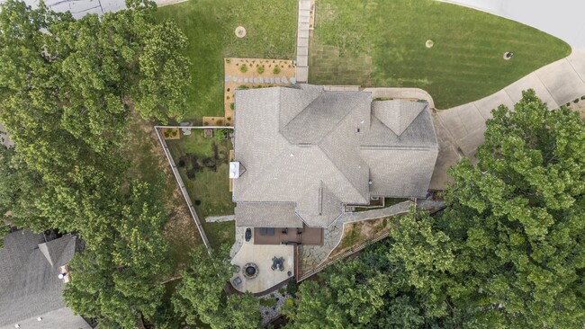 Building Photo - 1220 Renaissance Dr