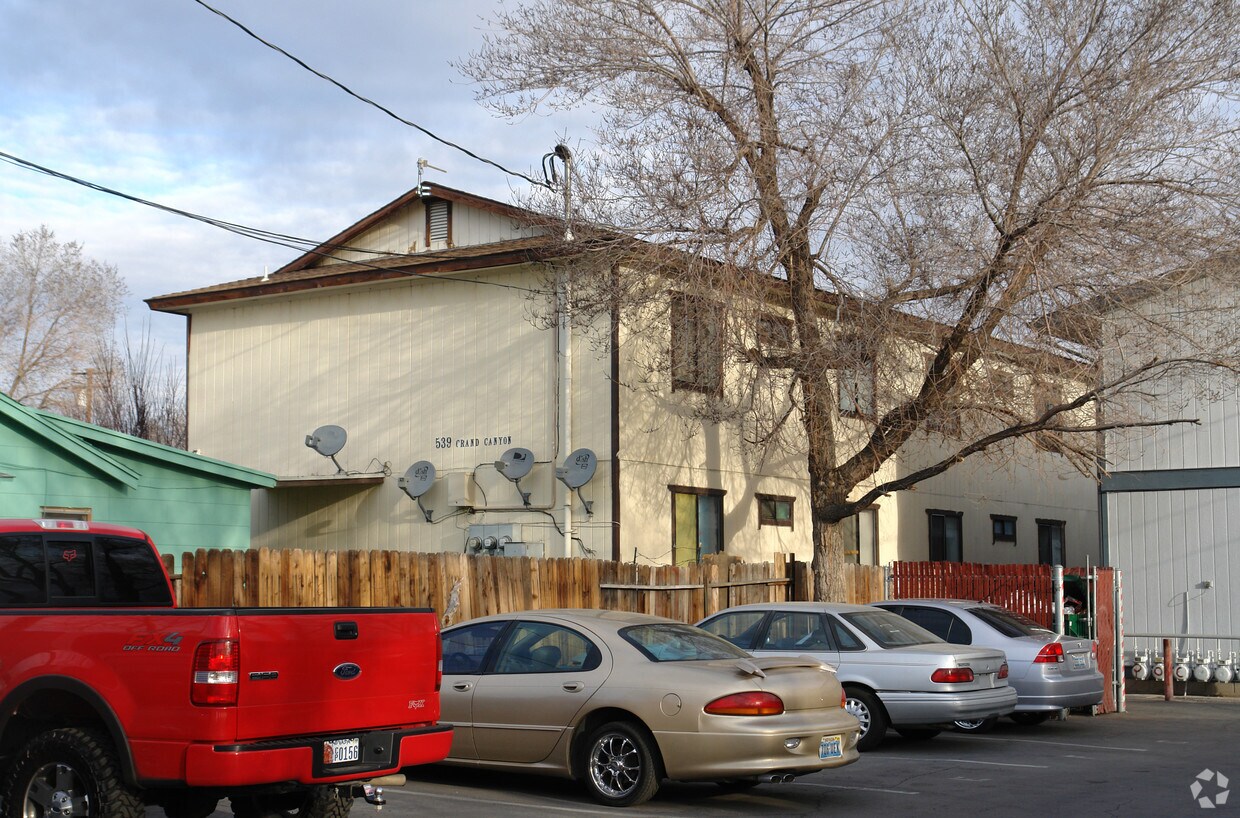 Primary Photo - 539 Grand Canyon Blvd