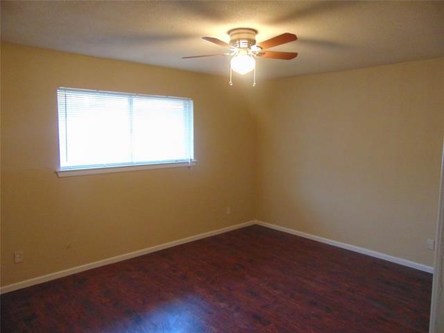 Foto del edificio - 7233 Martha Ln