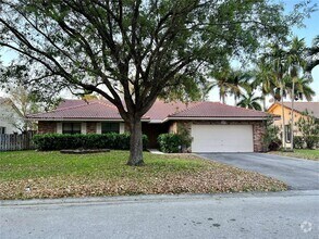 Building Photo - 6641 NW 52nd St