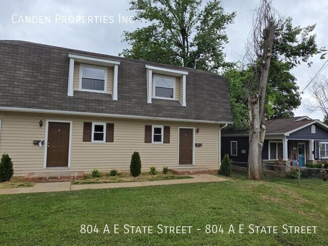 Building Photo - 804 State St