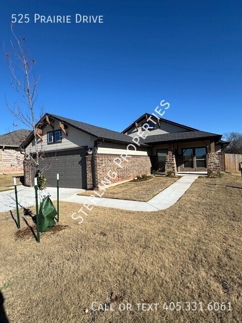 Primary Photo - 525 Prairie Dr