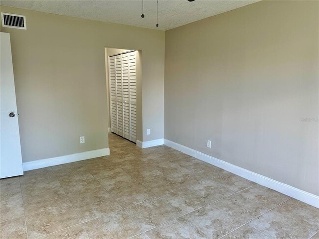 Building Photo - 8205 Sun Spring Cir