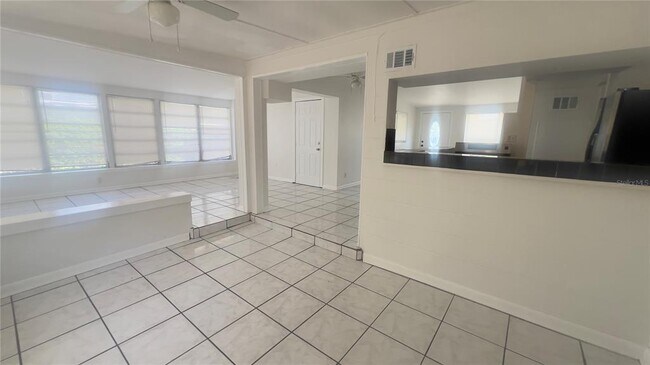 Foto del edificio - 110 14th Ave SW