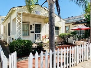 Building Photo - 810 Ostend Ct