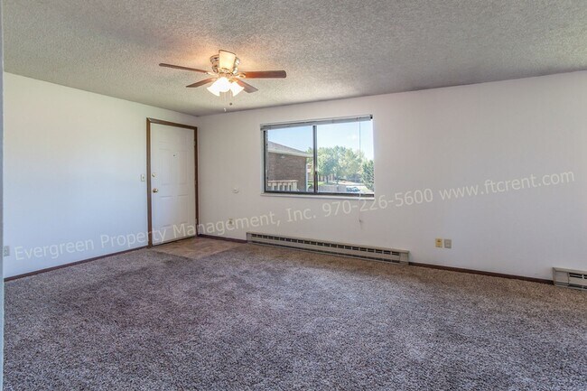 Building Photo - 102 Glenda Dr