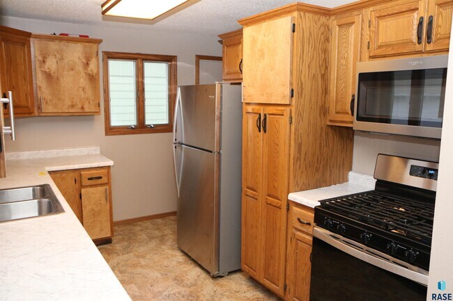 Foto del edificio - 925 S Harrington Ave