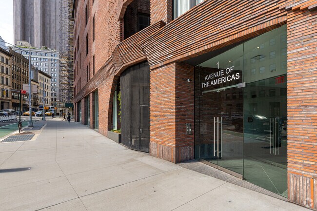 Entrance - 100 Franklin