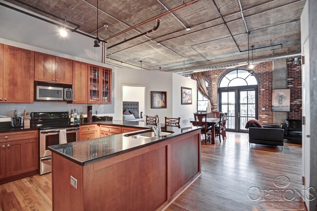 Foto del edificio - Heart of Buckhead Loft