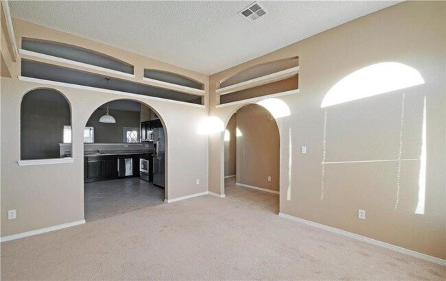 Building Photo - Lovely 4 bedroom inEast Side El Paso!!