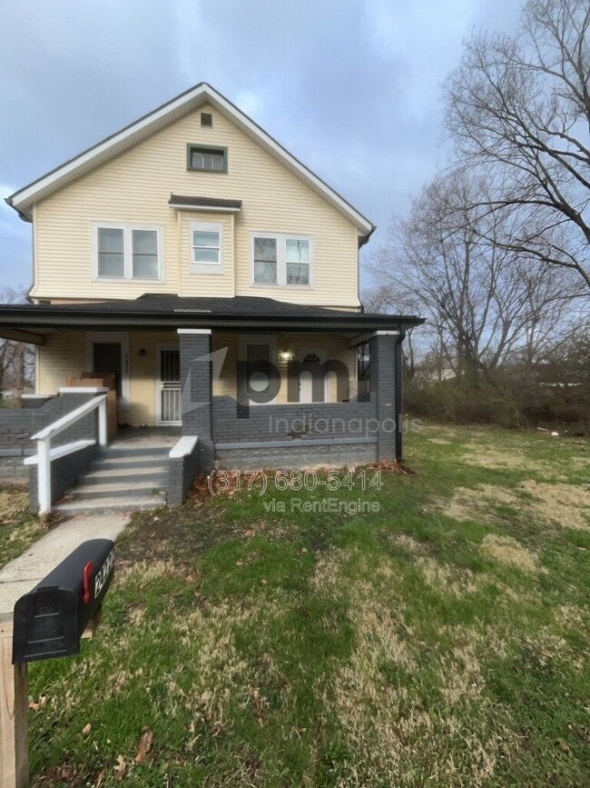 Photo - 2422 E Adams St Townhome