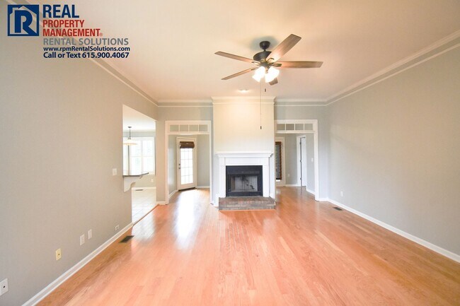 Building Photo - Beautiful 3BR/2BA+BONUS Thompsons Station,...