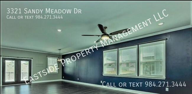Foto del edificio - 3321 Sandy Meadow Dr