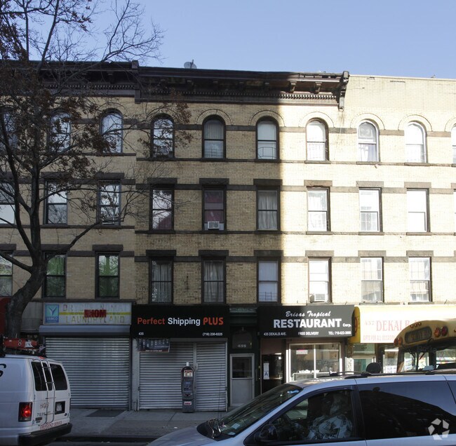Building Photo - 435 Dekalb Ave