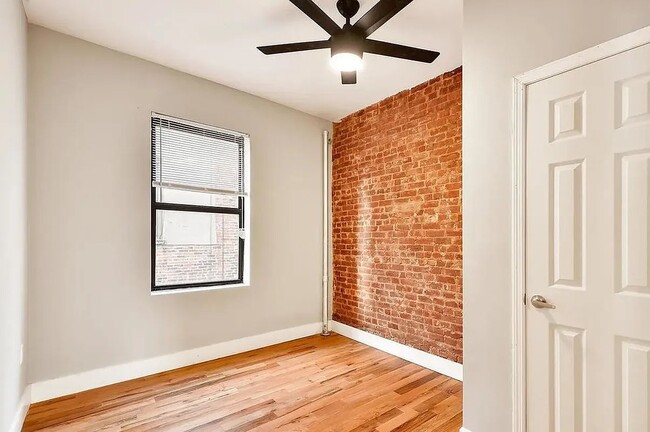Building Photo - 554 West 181st Street