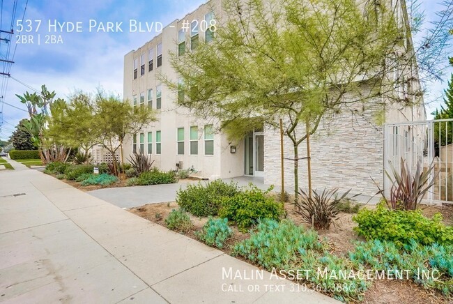 Building Photo - 537 E Hyde Park Blvd