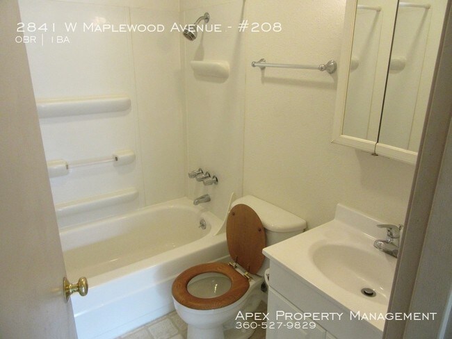 Foto del edificio - NORTH BELLINGHAM - Robin's Nest Apartments