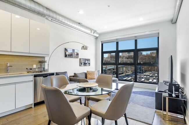 Foto del edificio - 1414 Grand St