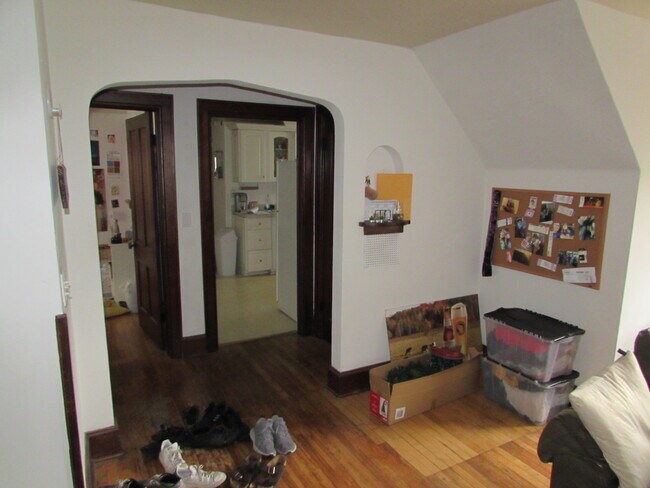 Foto del edificio - 421 W Gilman St