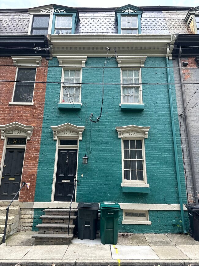 Foto del edificio - 1851 Walker St