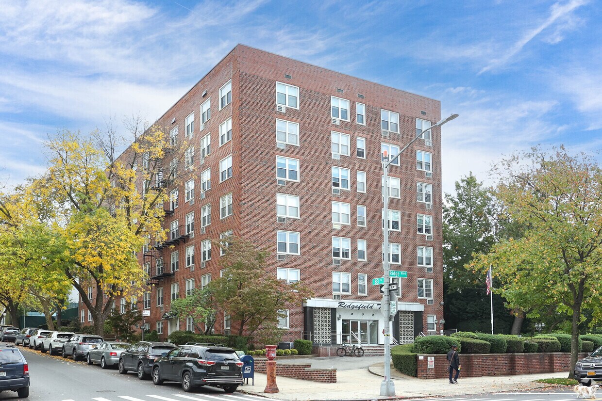 Primary Photo - Ridgefield Towers