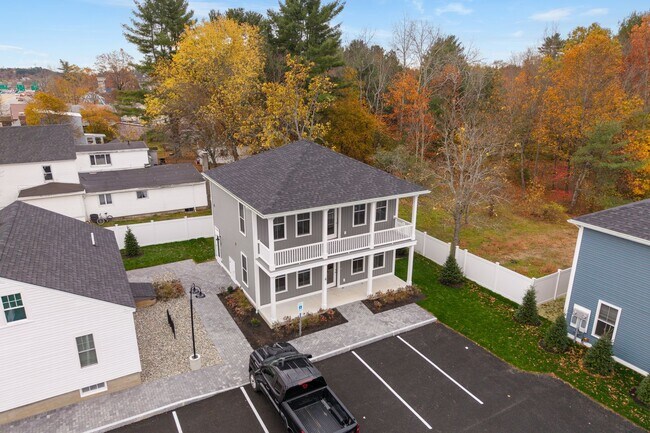 Building Photo - Ember Drive