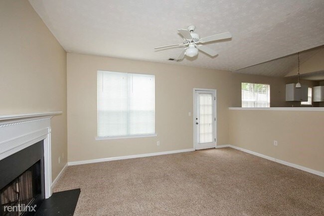 Building Photo - 3237 Sugar Creek Trce