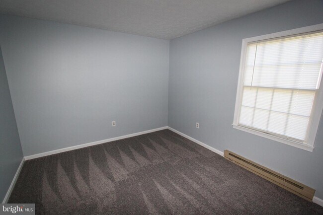 Foto del edificio - 425 N Western Ave