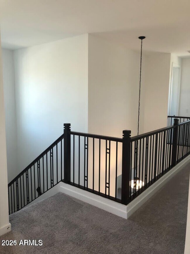 Foto del edificio - 873 W Baylor Ln